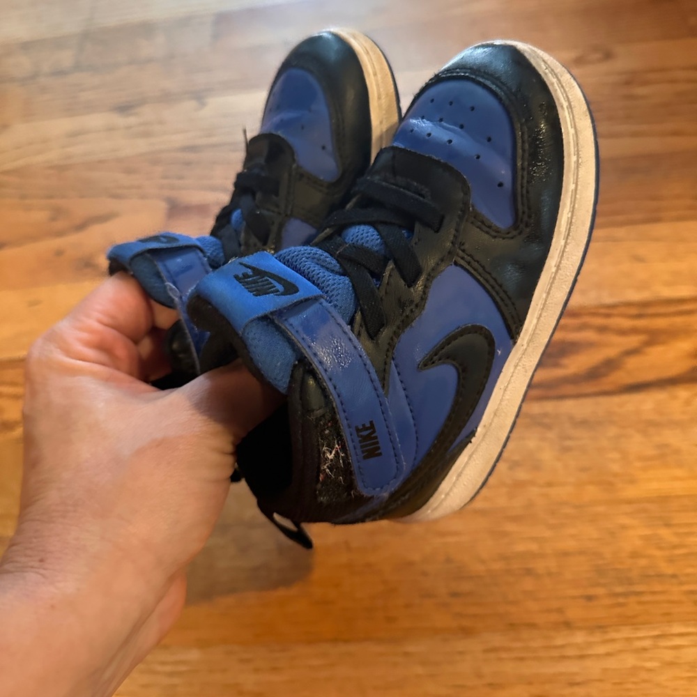 Nike Toddlers Black and Blue High-Top Sneakers - Dual Side Velcro - Size 8C